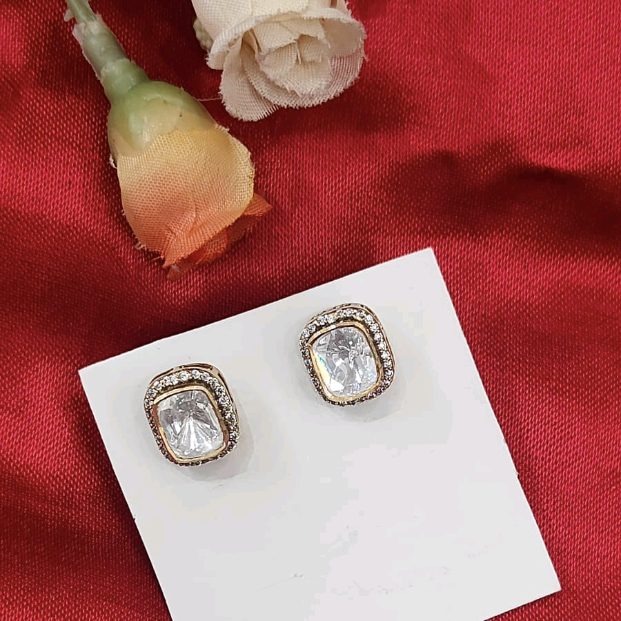 Moissanite Square Earrings 